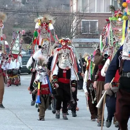 харизма Hisarea