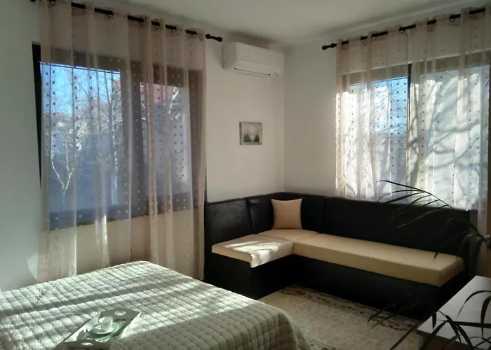 харизма * Hisarya