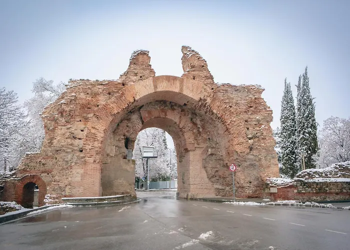 харизма Villa Hisarya