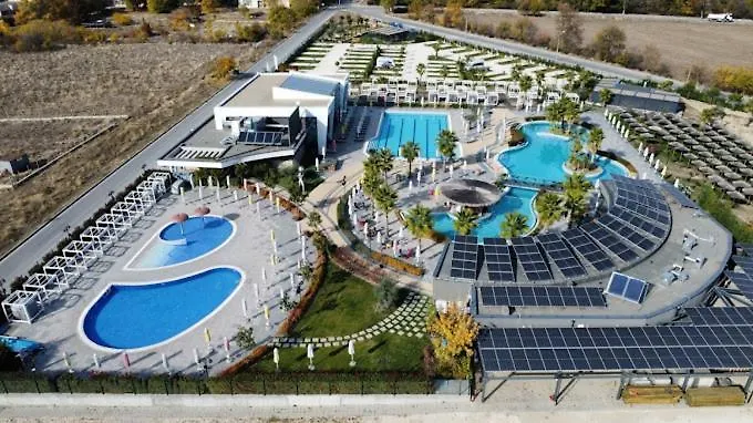 харизма Villa